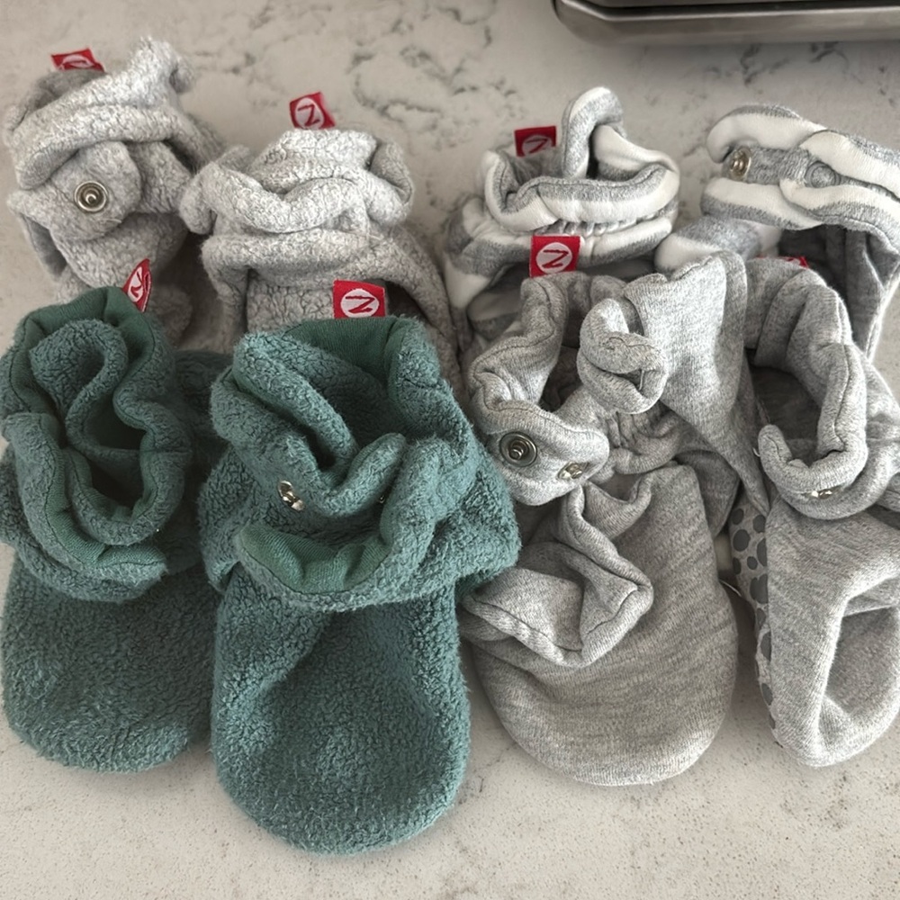 Zutano 18m bootie bundle